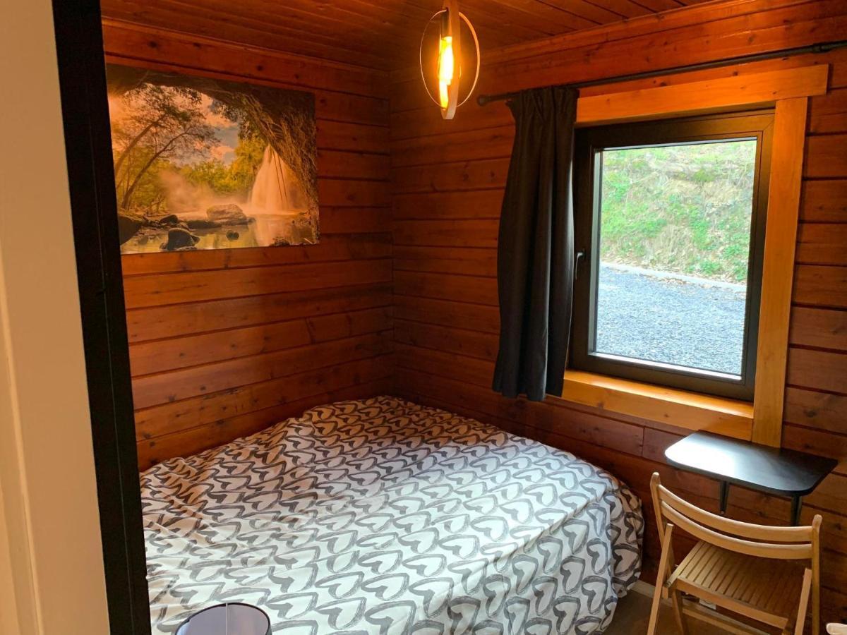 Gites Douillets : Chalet Sur Pilotis Houyet Екстер'єр фото